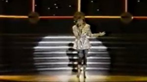 Laura Branigan - Hold me