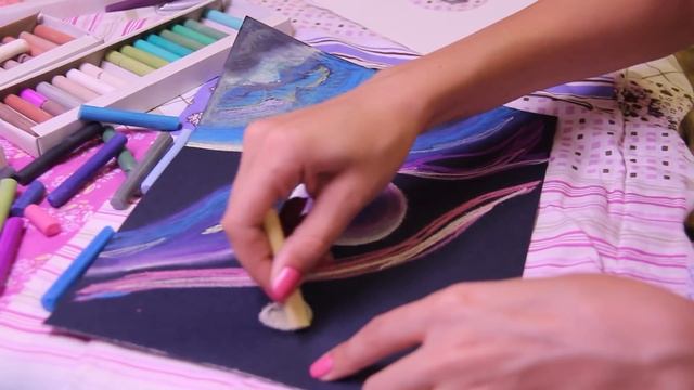 РИСУНОК "КОСМОС" ПАСТЕЛЬЮ//РИСУЕМ ВМЕСТЕ смотреть онлайн