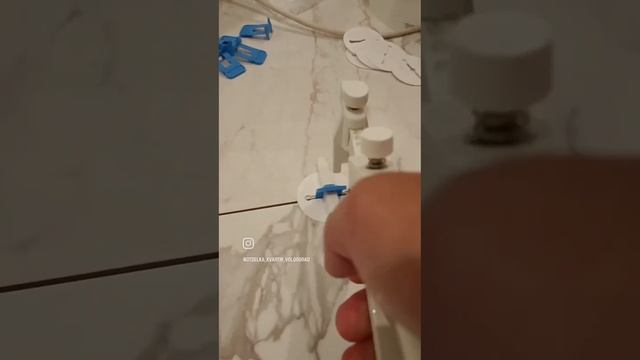 Укладка керамогранита 60*60. Ремонт Волгоград 9178357240 смотреть онлайн