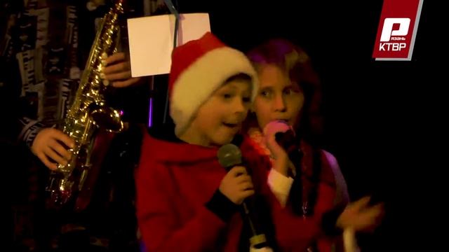 Зима (Потолок ледяной, дверь скрипучая) | Feelin's и Созвездие Добра смотреть онлайн