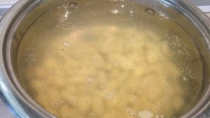 Рыбный суп из консервированной сайры на скорую руку