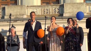 Анастасия Скиженок. Нам тесною стала школа