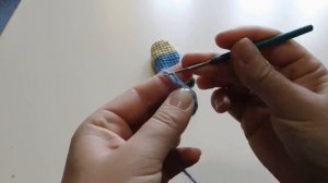Вяжем крючком пальчиковый кукольный театр на сказку "Репка" | Дед