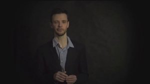 Как научиться шутить с девушкой