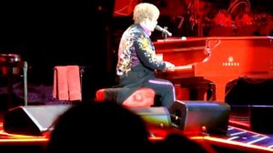 Элтон Джон The Red Piano