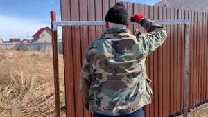 КАК БЫСТРО СДЕЛАТЬ ВРЕМЕННЫЕ ВОРОТА В СУЩЕСТВУЮЩЕМ ЗАБОРЕ