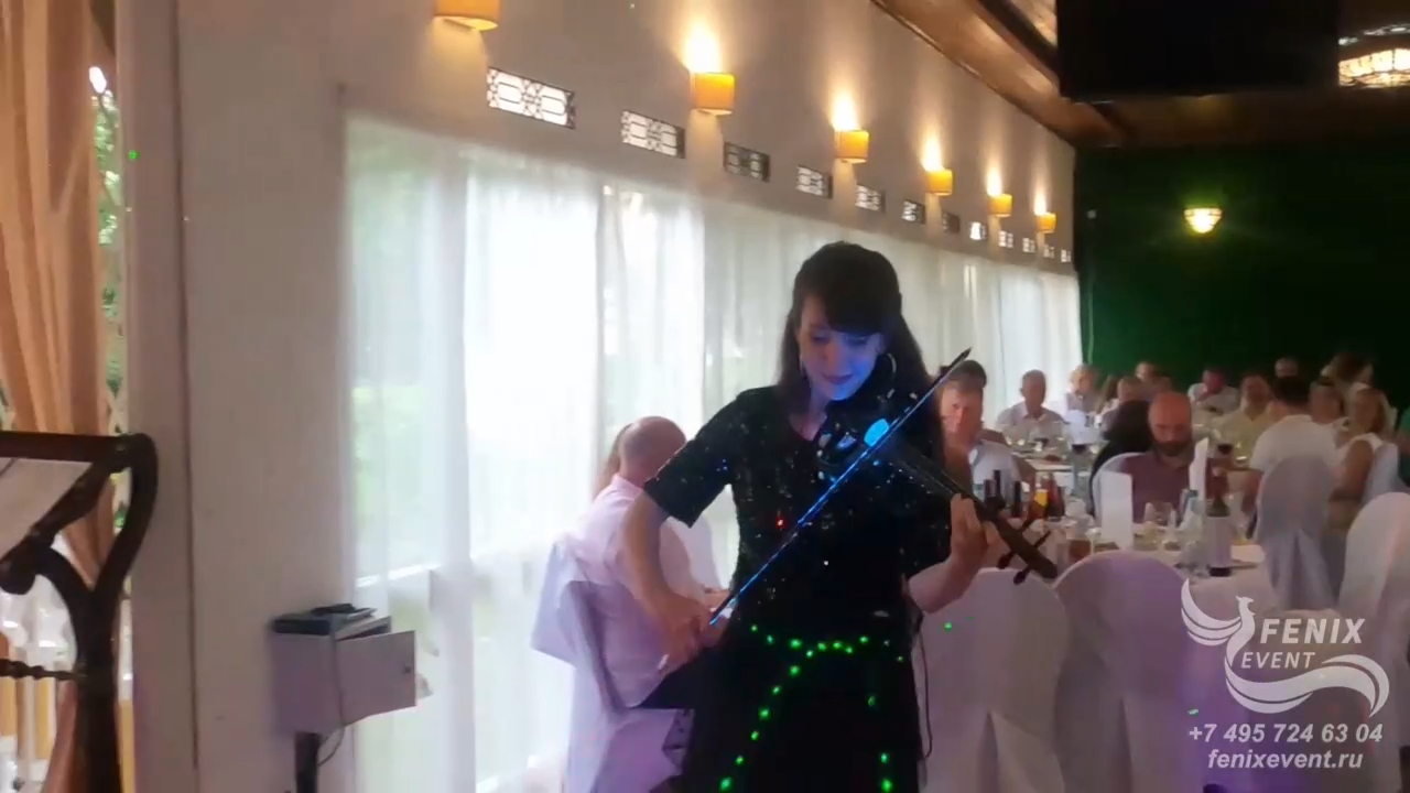 Заказать скрипичное шоу на праздник, свадьбу, юбилей, корпоратив Москва, скрипачка на встречу гостей
