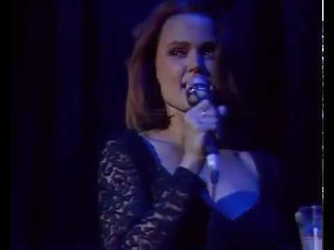 Belinda Carlisle - Vision of You (Live in Birmingham, 26.05.1990) смотреть онлайн