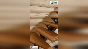 Русская лестница. Монтаж лестницы на монокосоуре, ступени тигровый бук.