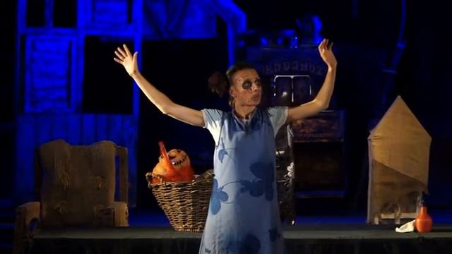 Цианистый калий...с молоком или без? Льермо-Хустина смотреть онлайн