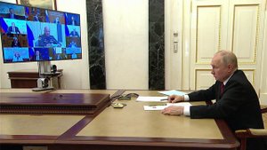 Владимир Путин поручил правительству проанализировать работу по финансированию новых регионов