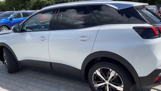 Peugeot 30081.5 Ltr. BlueHDi WEISS PERL Automatik смотреть онлайн