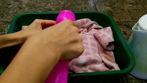 Отбеливает и восстанавливает цвет! Как восстановить цвет одежды в домашних условиях 2021!