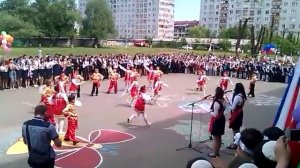 Танец "Барыня". 2 "б"  класс школы 41 г. Владикавказа.