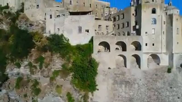 Италия. Вулканический остров Искья - Арагонский замок