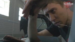 Lexus RX 350. Ремонт скола на стекле.