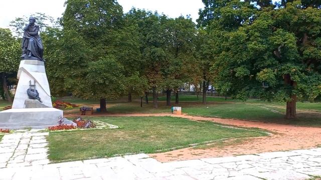 Скульптурное изображение поэта М.Ю. Лермонтова Пятигорска. Памятник был открыт 16 августа 1889 года смотреть онлайн