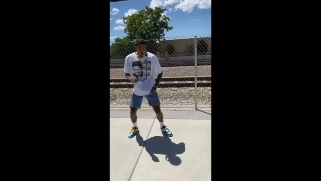 Jordan Clarkson Reacts To Jazz Reporter Not Recognizing Him During Interview... смотреть онлайн