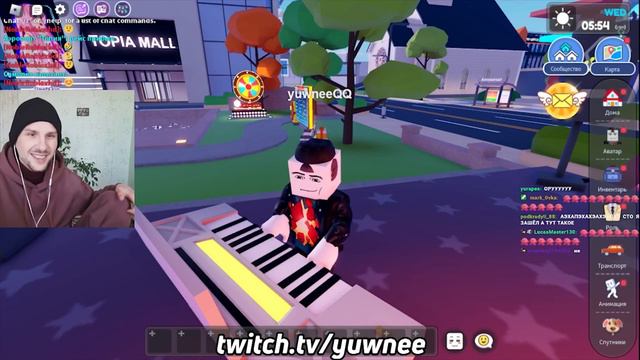 виртуозный пианист играет гимн твича // роблокс смотреть онлайн