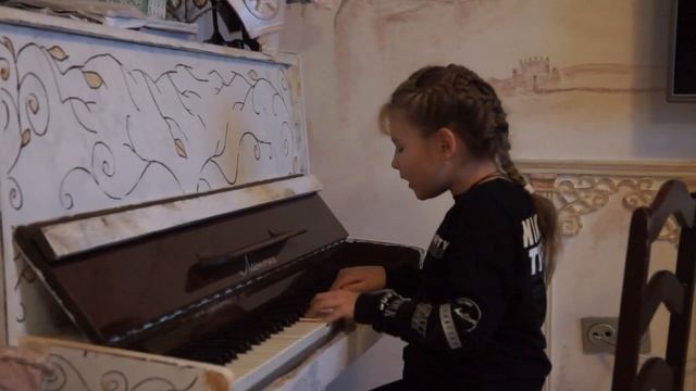 Декабрьский вальс 2 смотреть онлайн