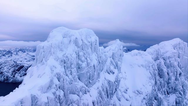 Погружение в природу 12K HDR 60fps Dolby Vision Демонстрационное Видео смотреть онлайн