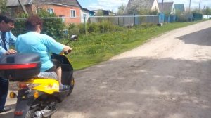 Учимся управлять скутером