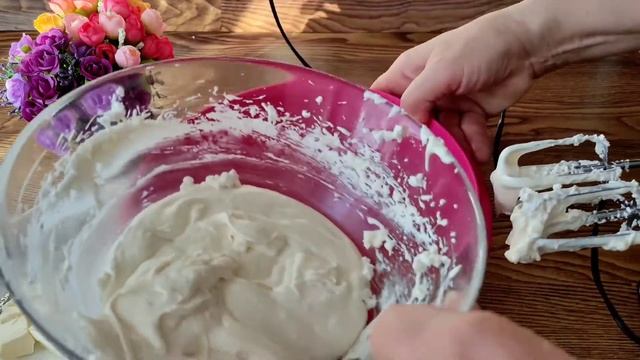 ВКУСНЫЙ и СТАБИЛЬНЫЙ КРЕМ ДЛЯ ТОРТА // всего из 2 ингредиентов // ОЧЕНЬ ПРОСТО И БЫСТРО