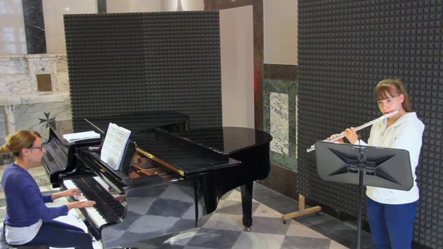 CELESTE MONTANARI - G.B. Pergolesi "Spiritoso - Concerto in Sol maggiore" смотреть онлайн