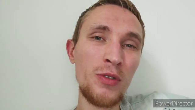 Рвёт на себе волосы А я просто наблюдаю смотреть онлайн