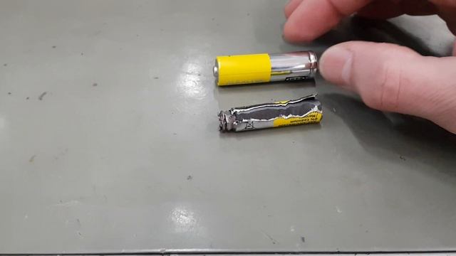 Добываю графитовый стержень)). смотреть онлайн