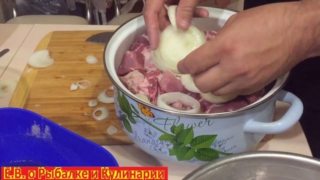 Как приготовить шашлык СССР.Тот самый вкусный шашлык из СССР.Шашлык СССР на шампурах СССР. смотреть онлайн
