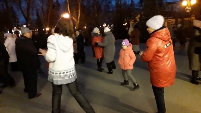 Я для тебя одной живу, любовь моя!!!??Танцы в парке Горького!!!??Харьков 2021 смотреть онлайн