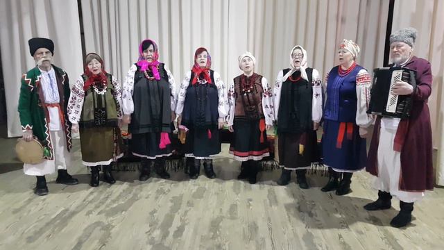 "Біля калини плакала мати" смотреть онлайн