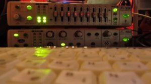 Behringer Mini FBQ800
