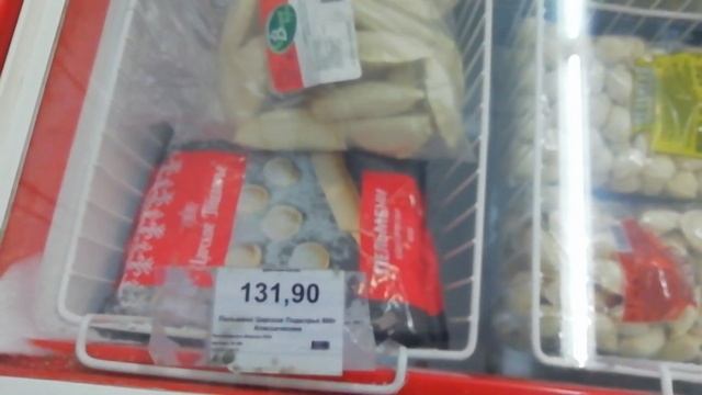 ?В ТАГАНРОГЕ открылся магазин для НИЩИХ!?Только БОМЖИ туда ходят!?А я думаю ДОБРОЦЕН-ЛУЧШИЙ МАГАЗИН