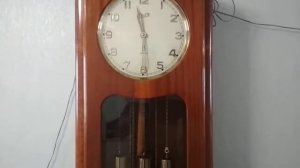 Очень редкие напольные часы Янтарь ОЧЗ.