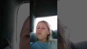 Песня небо в глазах поёт Диана Девочка 8 лет