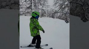 Обучение детей катанию на горных лыжах. Роза Хутор