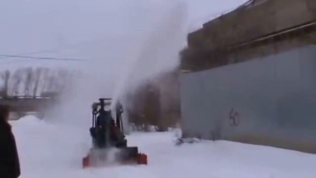 MIX Снегоочиститель навесной на вилочный погрузчик (автопогрузчик)