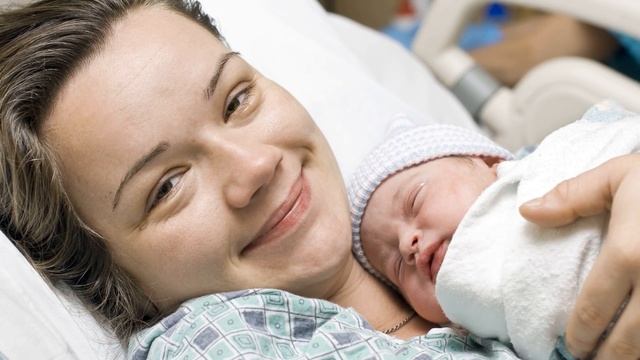 ЧТО НЕЛЬЗЯ ДЕЛАТЬ ВО ВРЕМЯ РОДОВ | 10 распространенных ошибок в родах смотреть онлайн