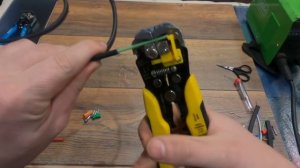 Соединение проводов в распредкоробке. Монтаж распределительной коробки.