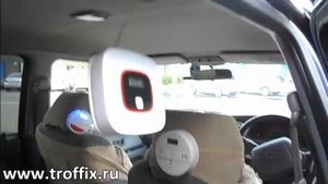 Испытание датчиков угарного газа в Машине со включенным двигателем