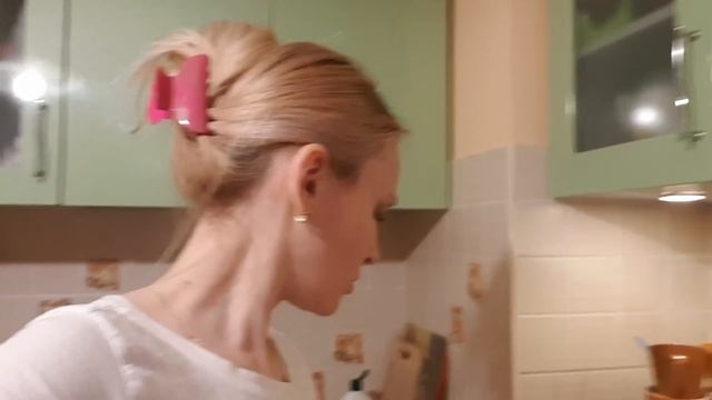 LIFE VLOG: С Днем Рождения! СМЕШНАЯ Ситуация в школе/ Замерзаем! смотреть онлайн