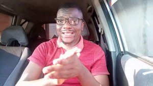 Comparativo Toyota Vitz 1.3 2008 VS Honda Fit 1.3 2008 |