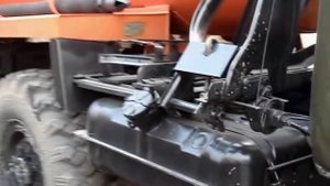 Ассенизатор (ЗИЛ-131).avi