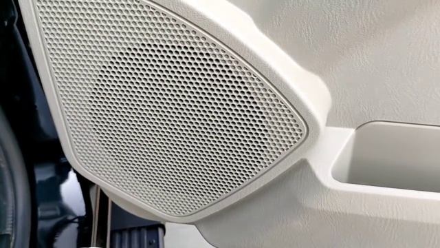 Mahindra scorpio s11 Top model - on road price features walk around review смотреть онлайн