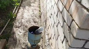 Снос старой пристройки из силикатного кирпича .