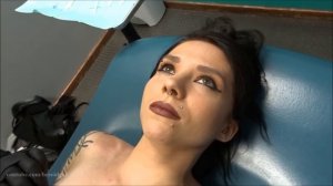 Nipple Piercing | My Reaction.