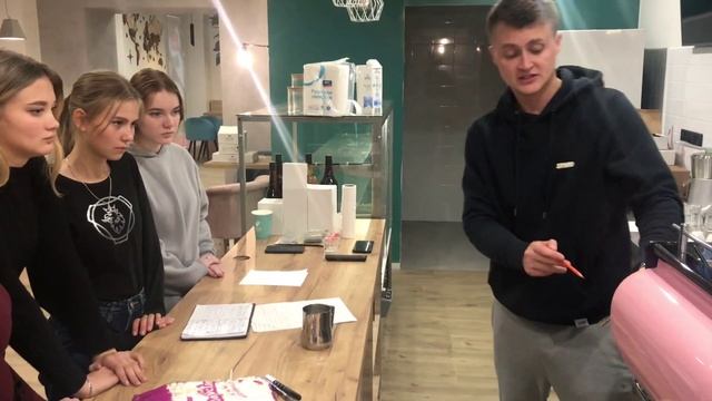 Как взбить молоко (учимся за 3 минуты). Как правильно взбивать молоко. How to froth and steam milk
