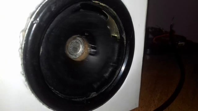 КОЛОНКА З КАРТОНА смотреть онлайн